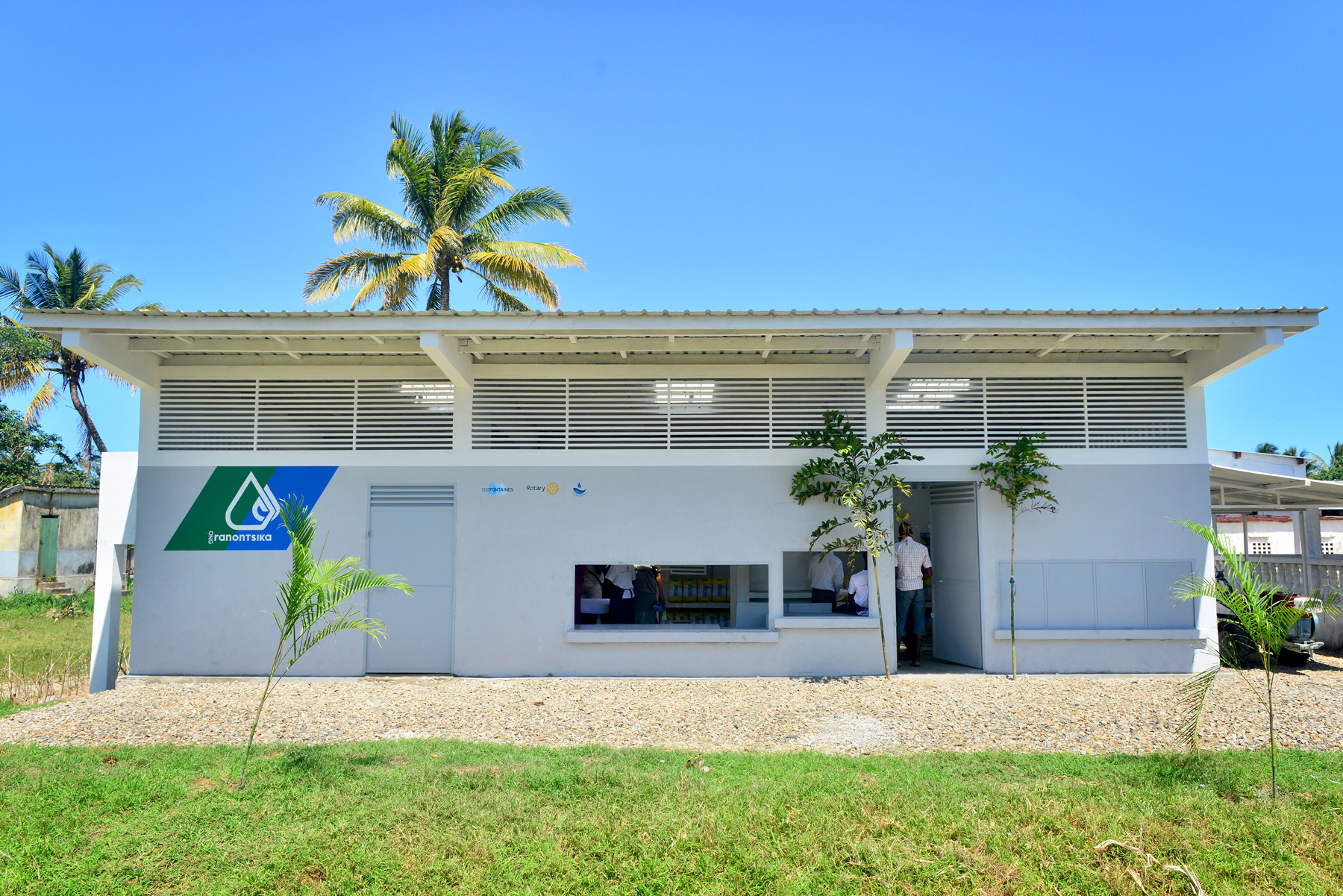 C6_station_front C6_station_front